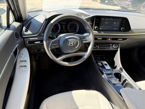 Used 2021 Hyundai Sonata SEL image 11