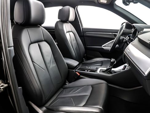 Used 2021 Audi Q3 2.0T Premium w/ Convenience Package image 7