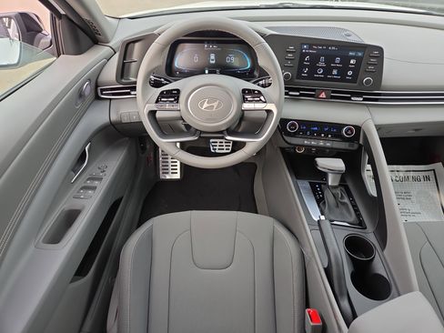 New 2026 Hyundai Elantra Sport image 7