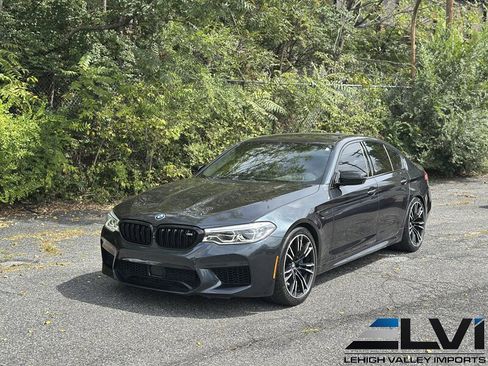Used 2019 BMW M5 w/ Executive Package image 2