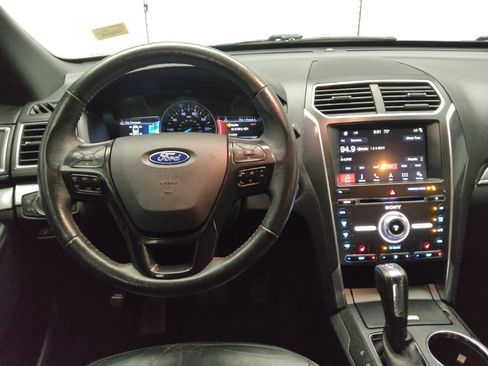 Used 2018 Ford Explorer Sport AWD/4WD image 22