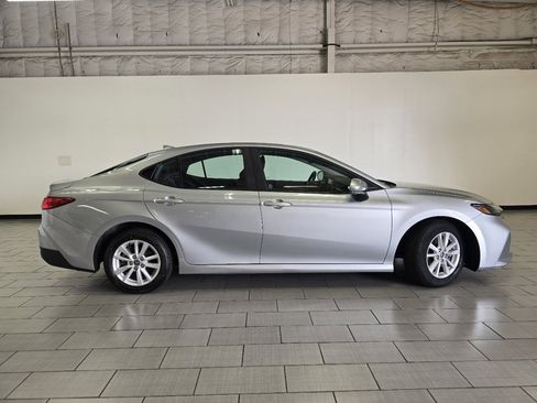 Certified 2025 Toyota Camry LE image 16