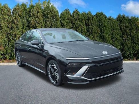 Certified 2026 Hyundai Sonata SEL AWD/4WD image 3