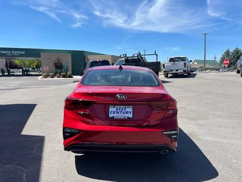 Used 2021 Kia Forte LXS FWD image 9