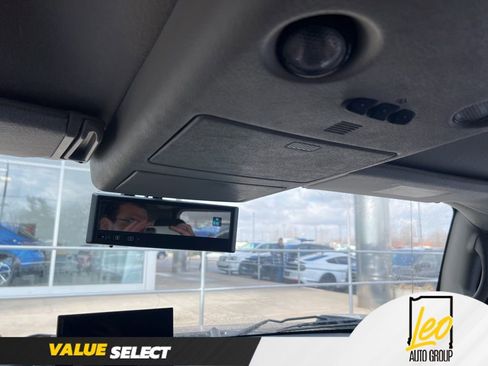 Used 2004 HUMMER H2 w/ Preferred Equipment Group image 18