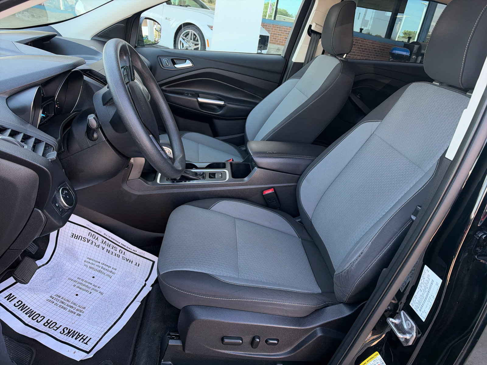 Used 2018 Ford Escape SE FWD image 12