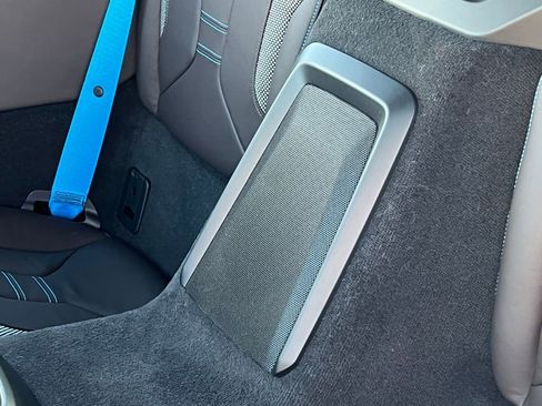 Used 2014 BMW i8 image 19