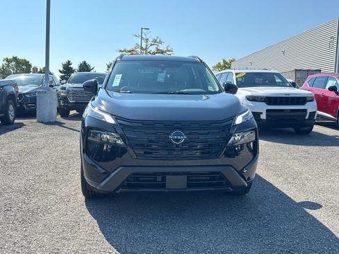 New 2026 Nissan Rogue Dark Armor AWD/4WD image 9