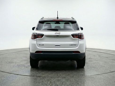 Used 2025 Jeep Compass Limited AWD/4WD image 7