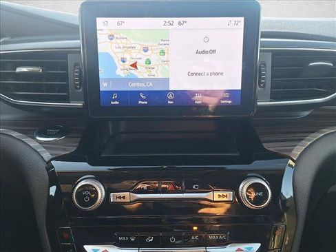 Used 2023 Ford Explorer Limited w/ Equipment Group 301A image 12