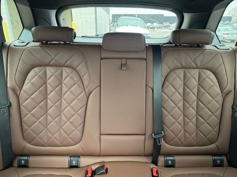 Certified 2024 BMW X5 xDrive50e w/ Premium Package image 27