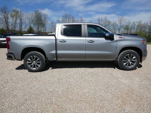 New 2026 Chevrolet Silverado 1500 LT image 3