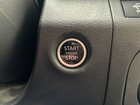 Used 2025 Nissan Frontier S w/ S Utility Package image 22