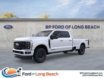New 2026 Ford F350 Platinum w/ FX4 Off-Road Package