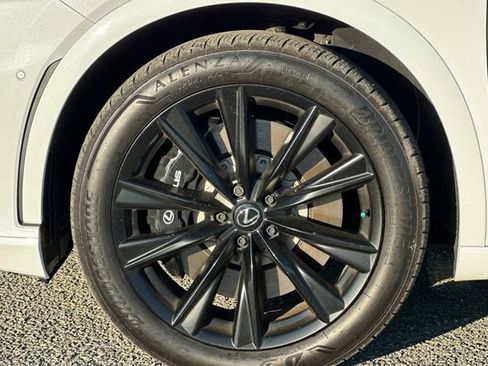 Used 2024 Lexus RX 500h F Sport w/ Convenience Package image 35
