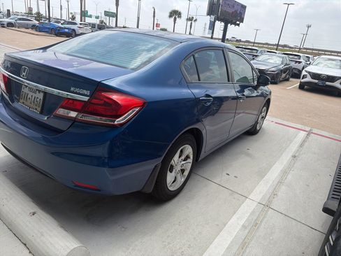 Used 2013 Honda Civic LX image 4