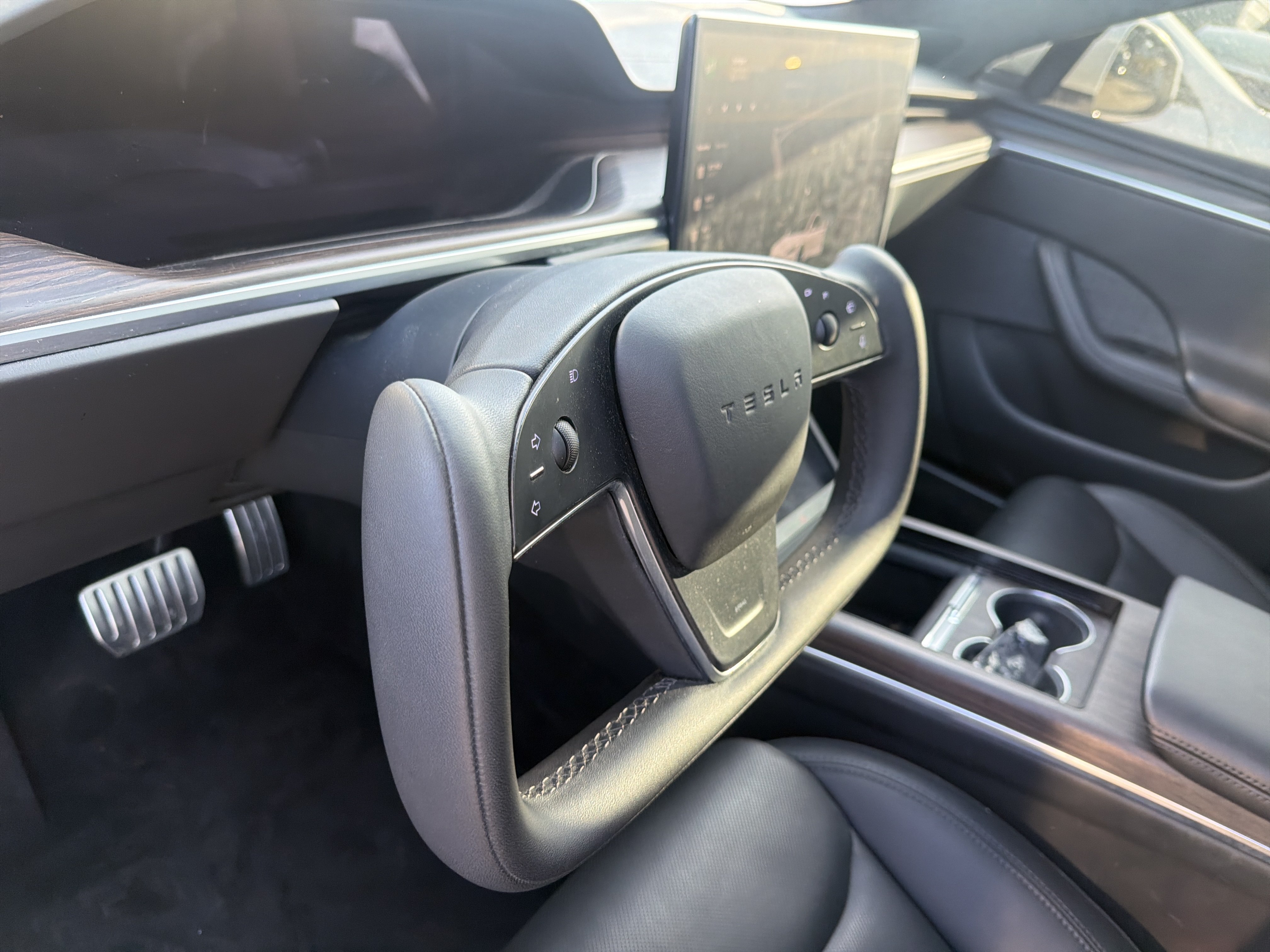 Used 2024 Tesla Model S AWD/4WD image 6