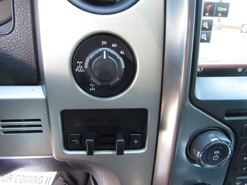 Used 2013 Ford F150 Raptor w/ Luxury Equipment Group AWD/4WD image 34