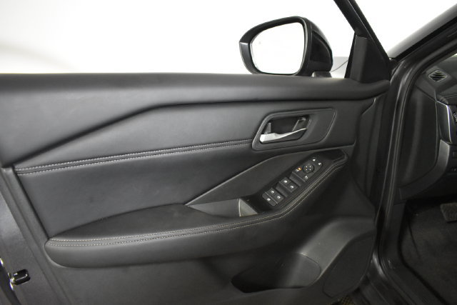 Certified 2026 Nissan Rogue Dark Armor AWD/4WD image 7