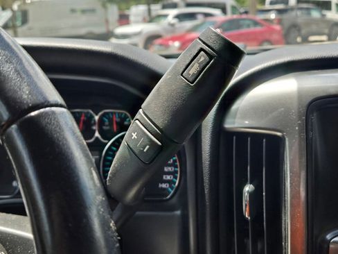 Used 2018 Chevrolet Silverado 1500 LT w/ All Star Edition RWD image 8