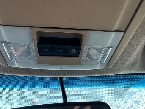 Used 2015 Ford F250 Lariat w/ Lariat Ultimate Package image 24