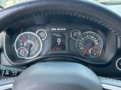 Used 2023 RAM 1500 Big Horn AWD/4WD image 25