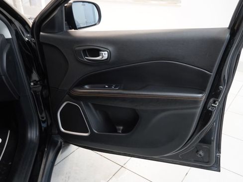 Used 2018 Jeep Compass Limited AWD/4WD image 25