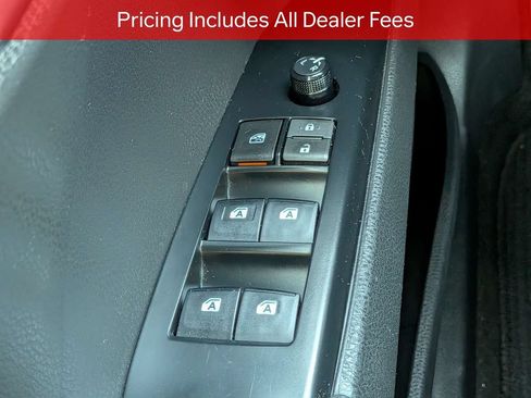 Certified 2018 Toyota Camry SE FWD image 24