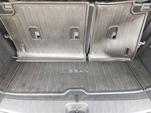 Used 2022 Nissan Pathfinder Platinum w/ Lighting Package (N92) image 35