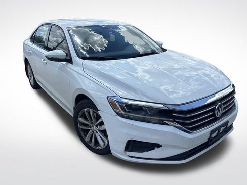 Used 2020 Volkswagen Passat 2.0T S FWD image 3