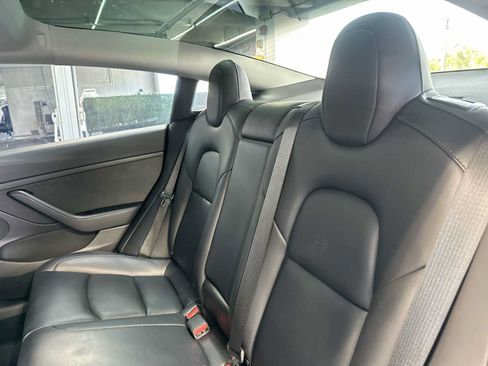 Used 2022 Tesla Model 3 RWD image 22