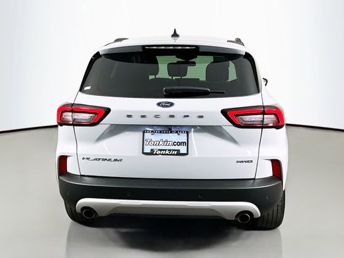 Used 2025 Ford Escape Platinum image 7