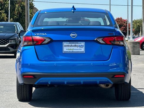 Certified 2024 Nissan Versa SR FWD image 5