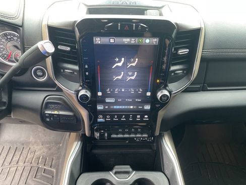 Used 2022 RAM 2500 Laramie AWD/4WD image 23