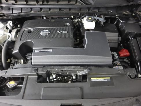 Certified 2024 Nissan Murano SV w/ SV Midnight Edition Package image 31