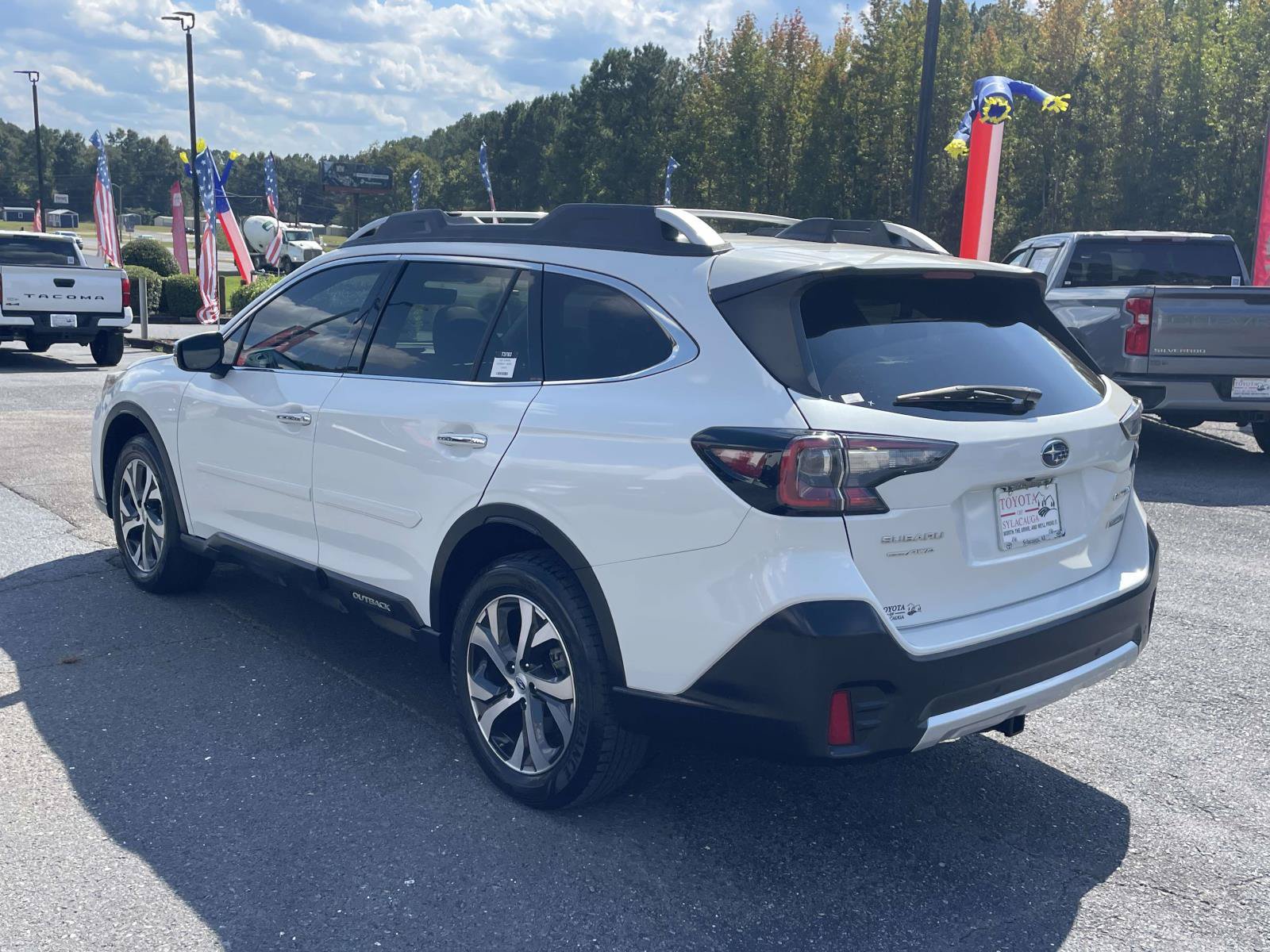 Used 2021 Subaru Outback Touring XT AWD/4WD image 4