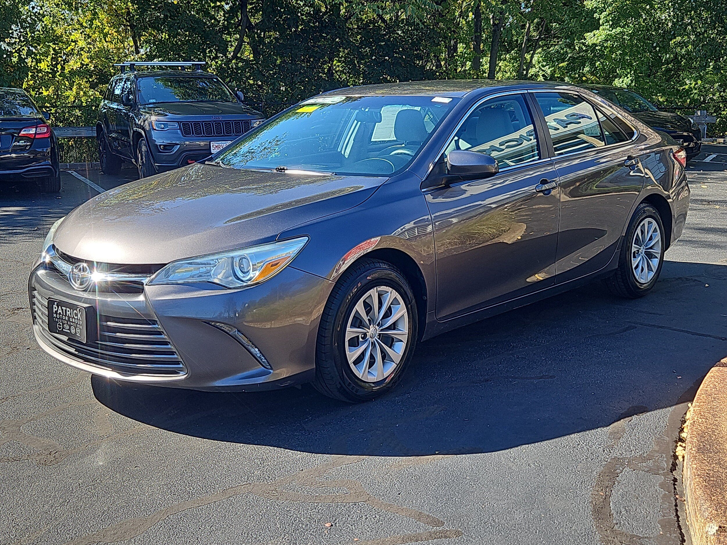Used 2015 Toyota Camry LE FWD image 17
