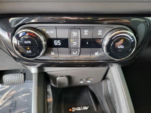 Used 2026 Chevrolet TrailBlazer LT w/ Convenience Package AWD/4WD image 7
