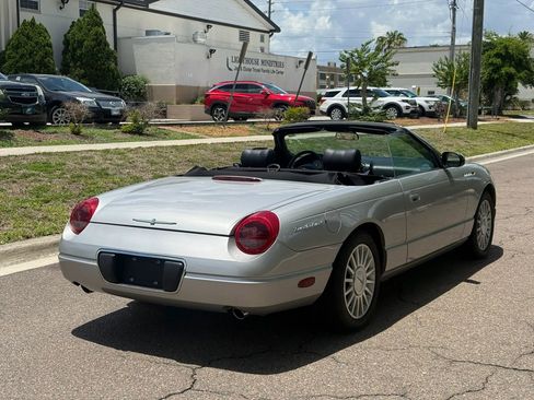 Used 2004 Ford Thunderbird RWD image 6