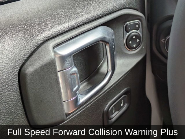 Used 2025 Jeep Wrangler Unlimited Sport AWD/4WD image 25