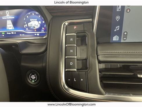 Used 2024 Chevrolet Tahoe High Country image 31