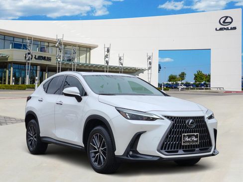 Certified 2024 Lexus NX 250 FWD w/ Premium Package image 2