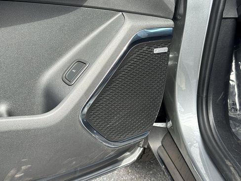 New 2027 GMC Acadia Elevation w/ Black Edition FWD image 19