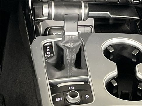 Used 2021 Kia Stinger GT image 19