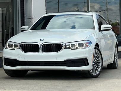 Used 2019 BMW 530e w/ Premium Package