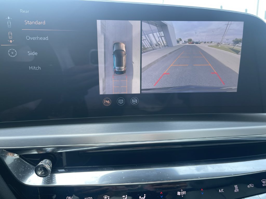 Certified 2024 Cadillac Lyriq Sport AWD/4WD image 20