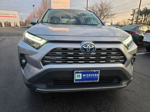 Certified 2022 Toyota RAV4 Limited AWD/4WD image 9