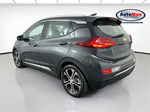 Used 2021 Chevrolet Bolt Premier w/ Infotainment Package image 5