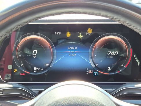 Used 2021 Mercedes-Benz GLE 350 w/ Premium Package image 29