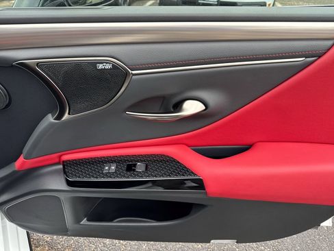 Used 2025 Lexus ES 350 F Sport image 37